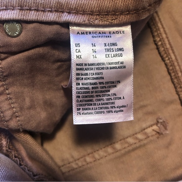 🔥 NWT | Ladies American Eagle ‘Mom Jeans’ - Picture 6 of 8